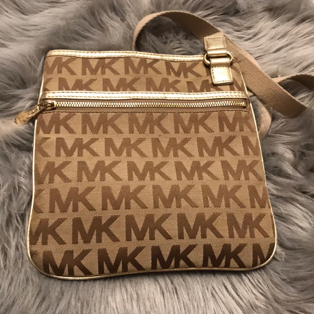 Michael Kors Crossbody Bag